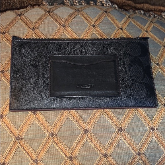 ZIP PHONE WALLET IN SIGNATURE CANVAS - Picture 3 of 5